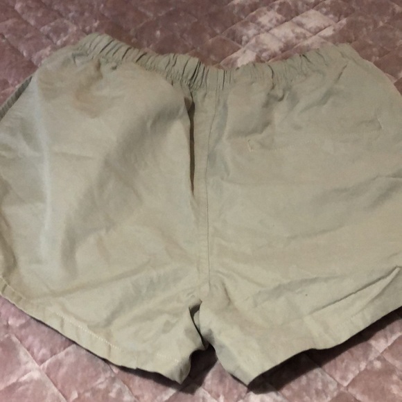 Essentials shorts - Picture 4 of 6